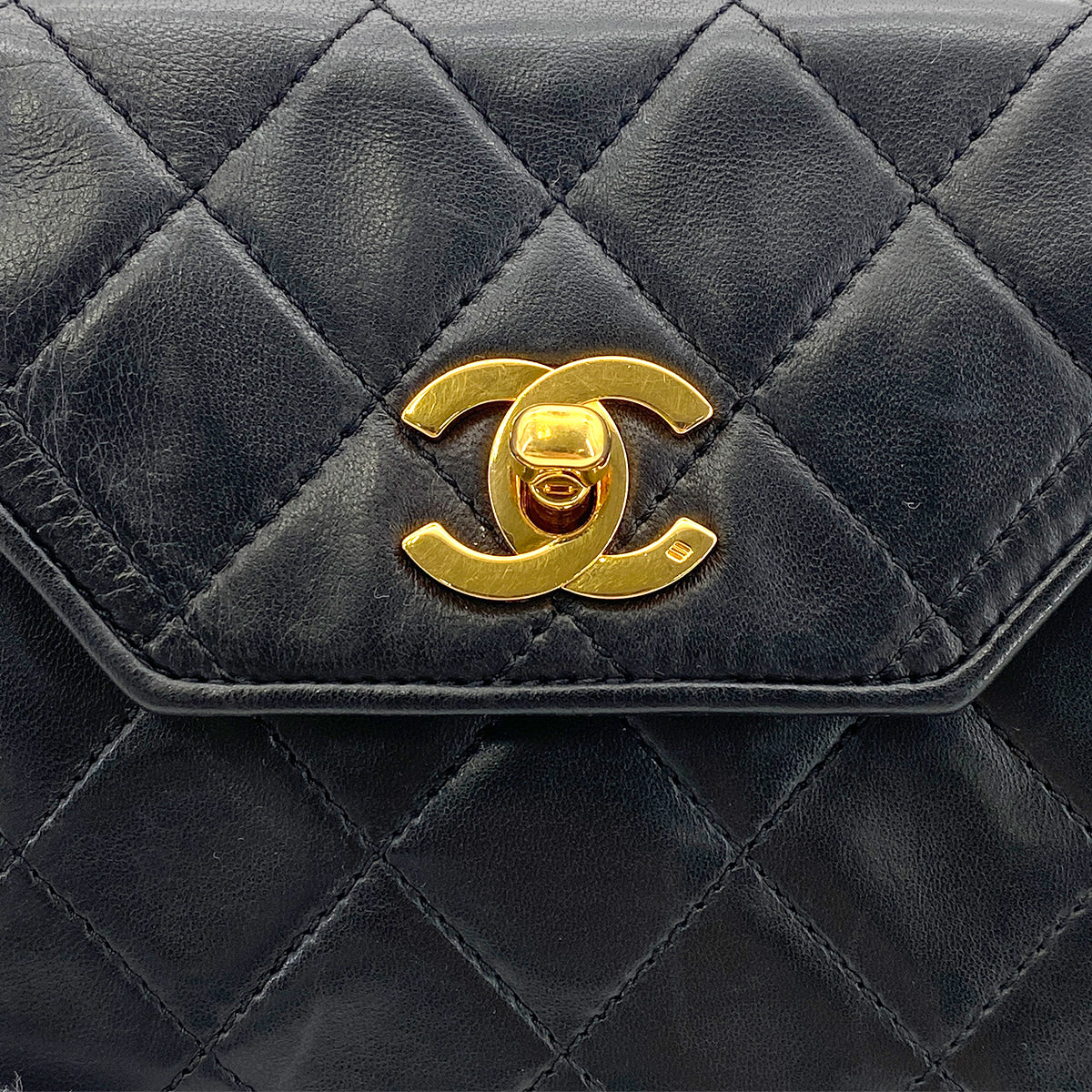 CHANEL VINTAGE OCTAGON CHAIN SHOULDER BAG BLACK LAMB SKIN 90268836