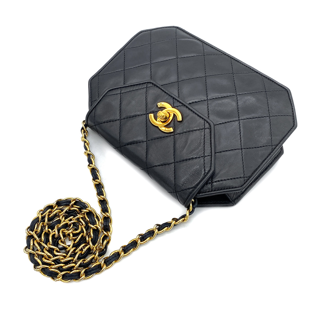 CHANEL VINTAGE OCTAGON CHAIN SHOULDER BAG BLACK LAMB SKIN 90268836