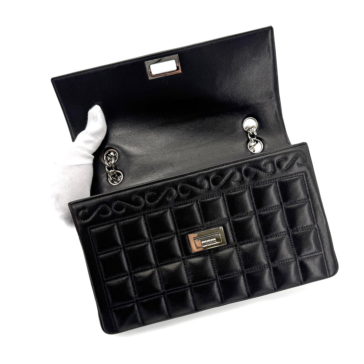 CHANEL VINTAGE 2.55 CHOCOLATE BAR CHAIN SHOULDER BAG BLACK LAMB SKIN 90268882