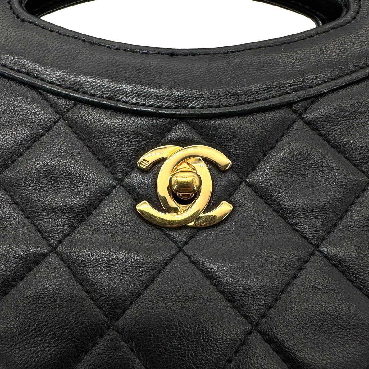 CHANEL VINTAGE 2WAY HAND CHAIN SHOULDER BAG BLACK LAMB SKIN 90269077