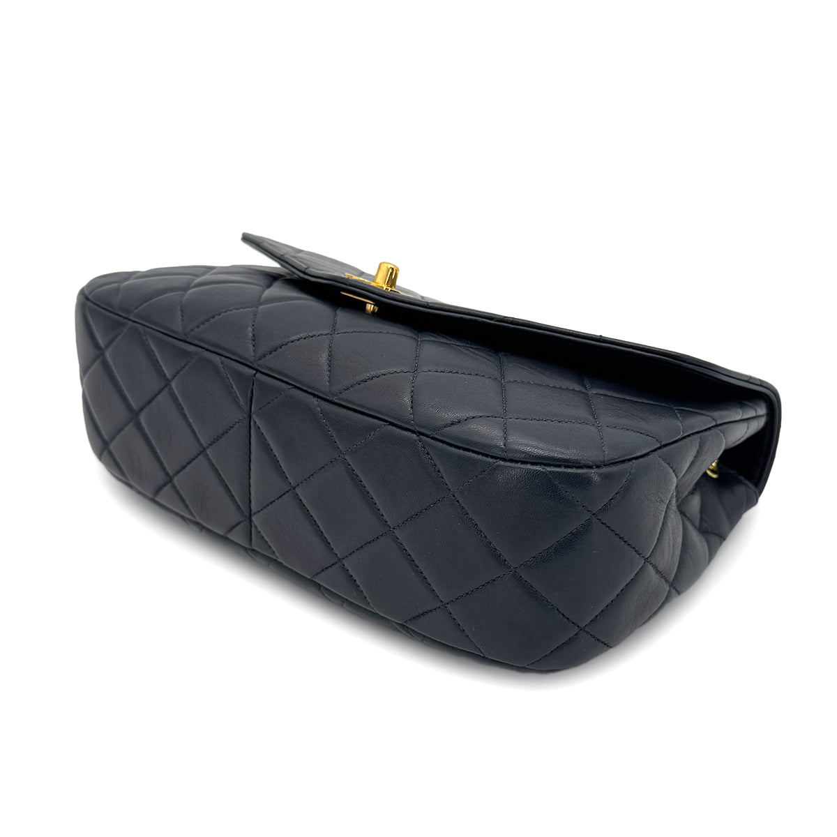 CHANEL VINTAGE MATELASSE CHAIN SHOULDER BAG NAVY LAMB SKIN 90269101