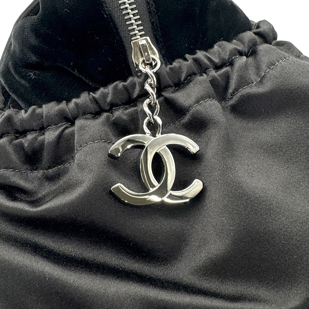 CHANEL VINTAGE BOSTON BAG BLACK VELOR NYLON 90269177