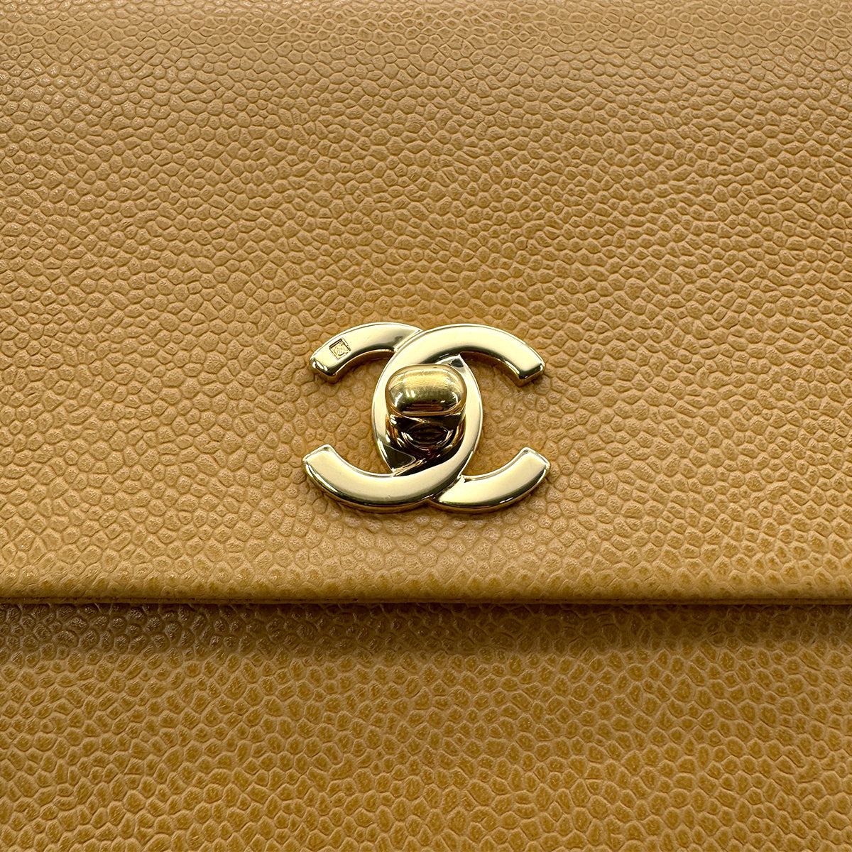 CHANEL VINTAGE CHAIN SHOULDER BAG BEIGE CAVIAR SKIN 90269239