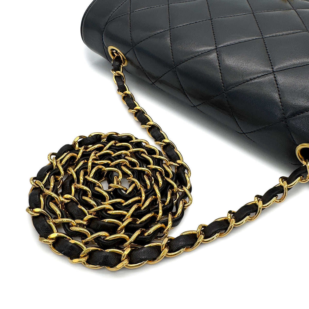 CHANEL VINTAGE DIANA MEDIUM CHAIN SHOULDER BAG BLACK LAMB SKIN 90269611