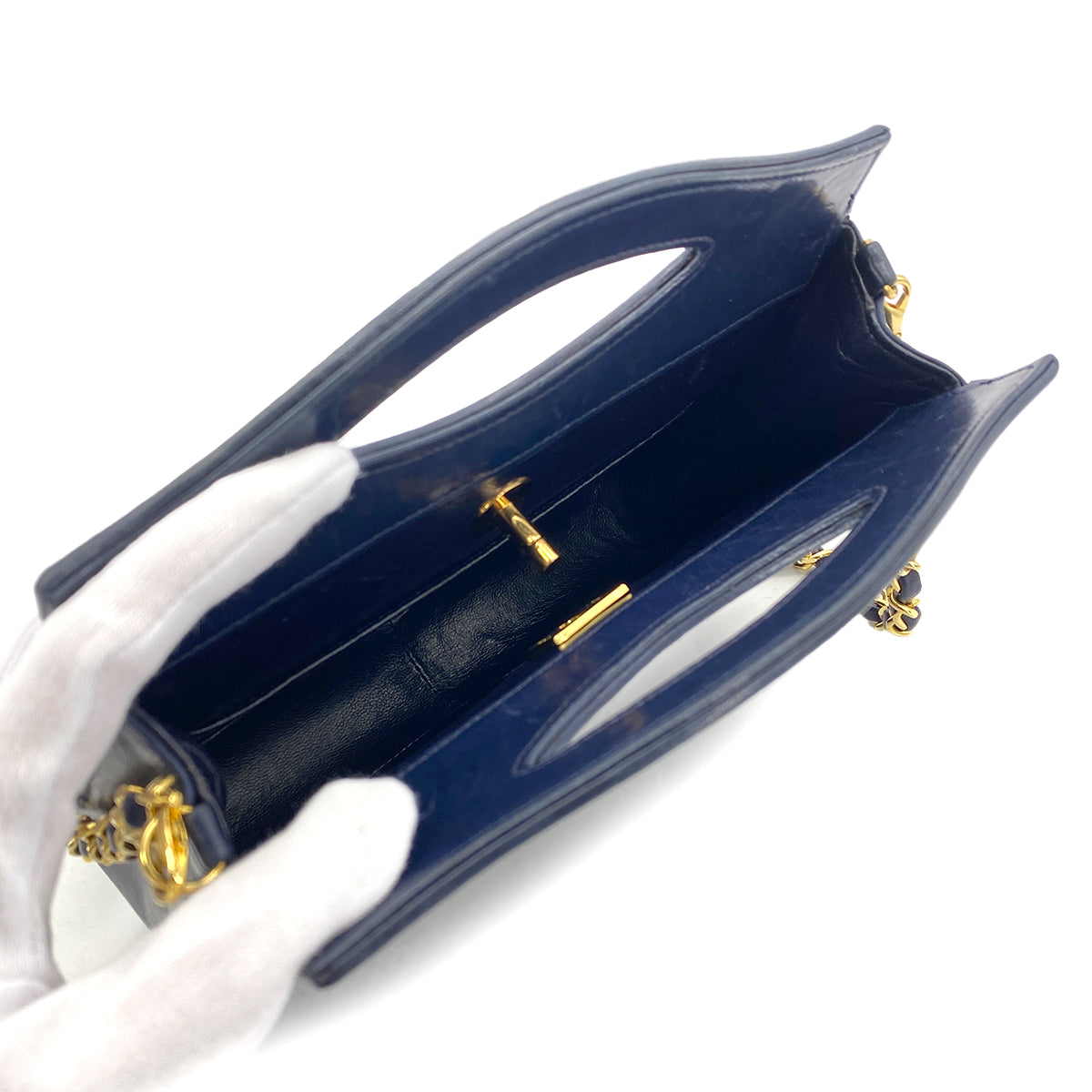 CHANEL VINTAGE MATELASSE CHAIN SHOULDER BAG NAVY LAMB SKIN 90269622