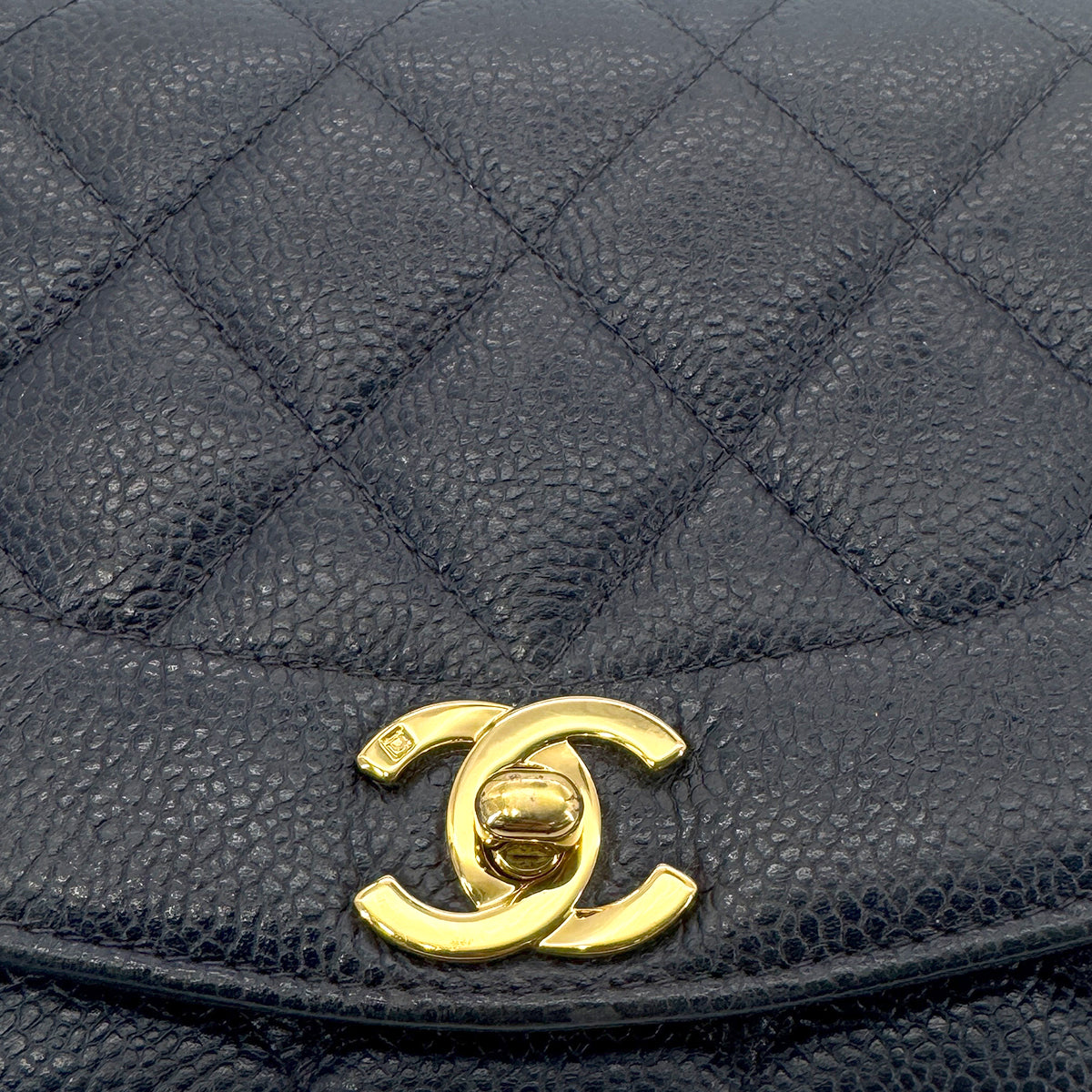CHANEL VINTAGE DIANA SMALL CHAIN SHOULDER BAG NAVY CAVIR SKIN 90269882