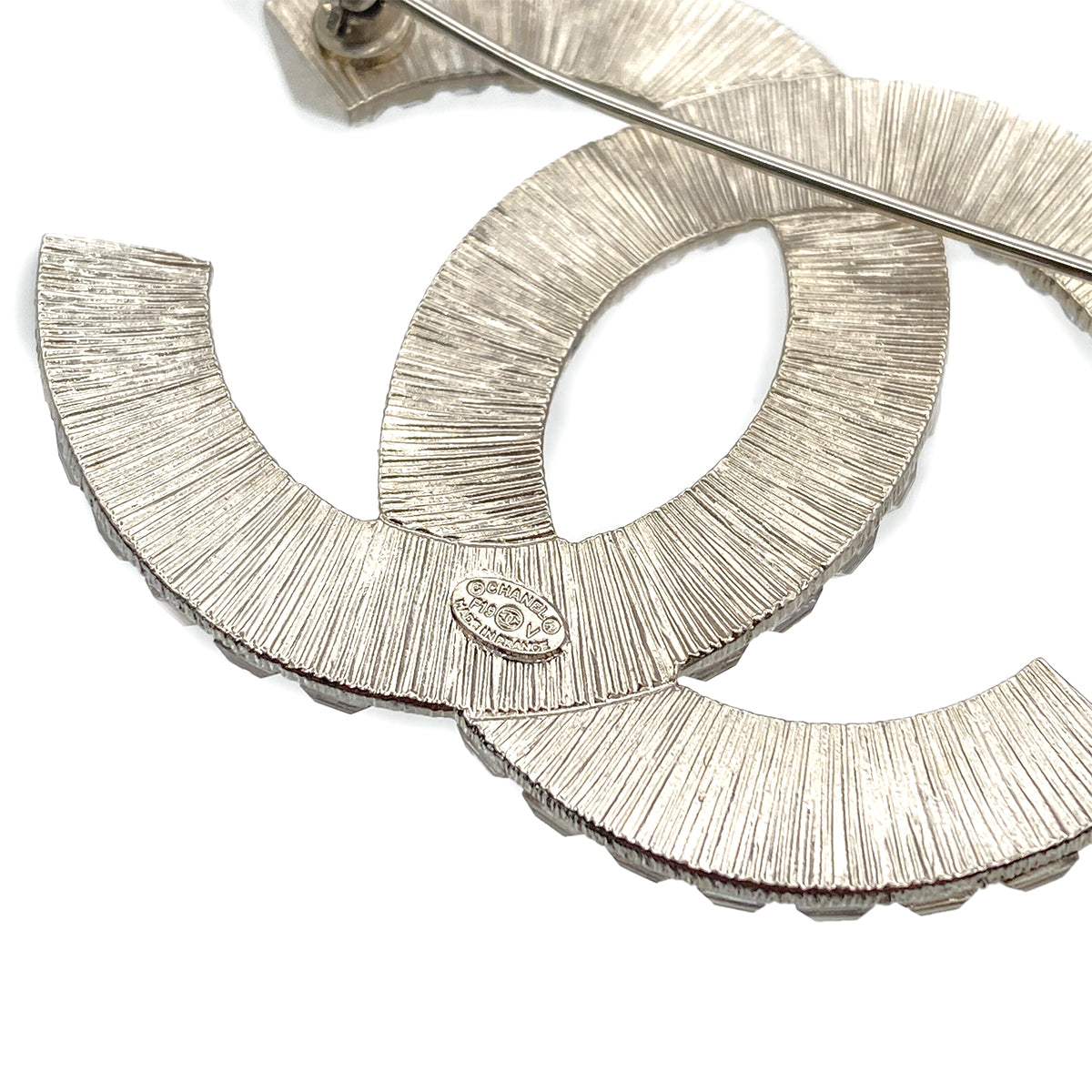 CHANEL COCOMARK BROOCH RHINESTONE ACCESSORY F19V 90270348