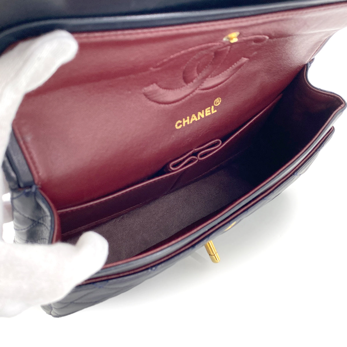 CHANEL VINTAGE CLASSIC FLAP MEDIUM CHAIN SHOULDER BAG NAVY LAMB SKIN 90270349