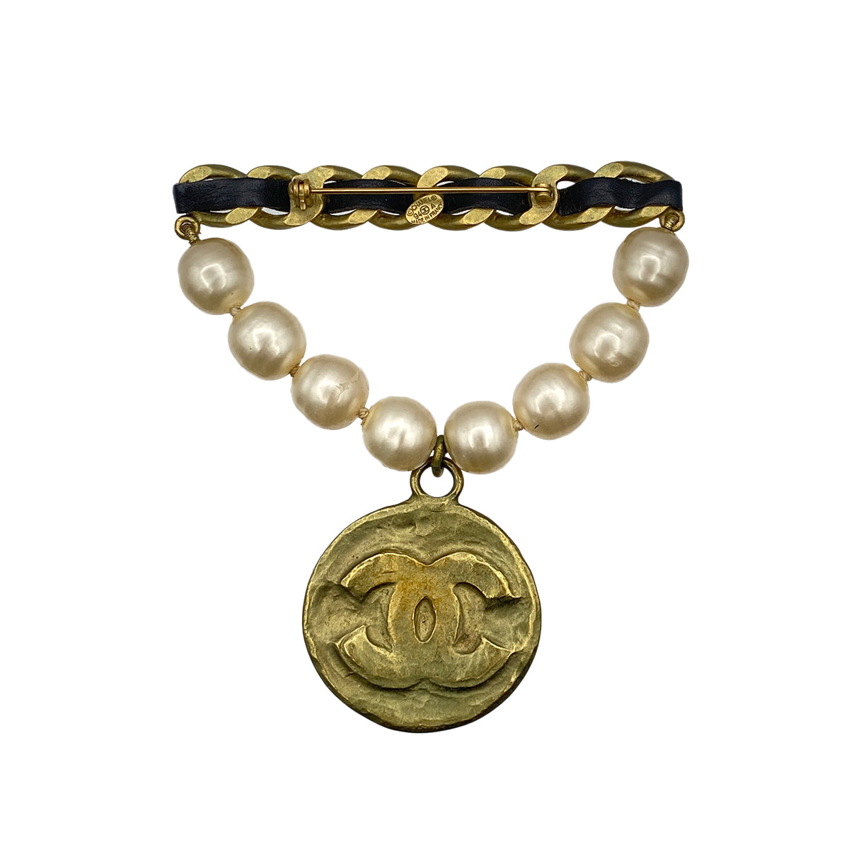 CHANEL VINTAGE BROOCH COCOMARK MEDAL FAUX PEARL ACCESSORY 94A 90270384
