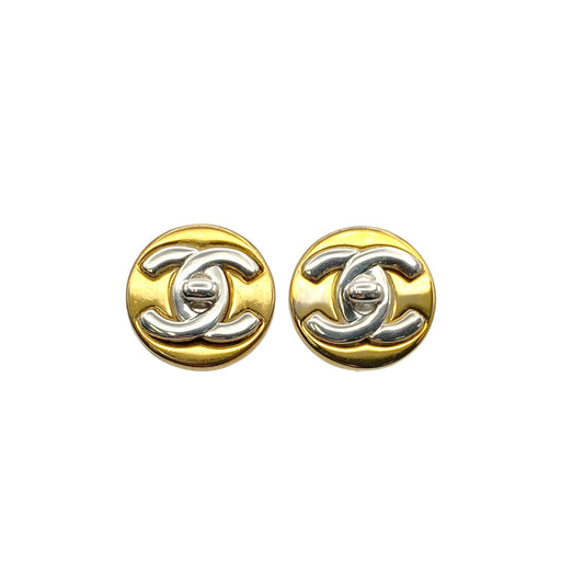 CHANEL VINTAGE EARRINGSTURN LOCK ROUND ACCESSORY 97A 90270780