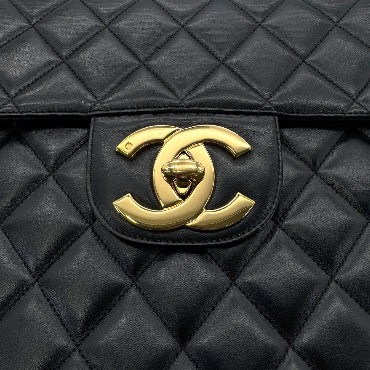 CHANEL VINTAGE BIG COCO MATELASSE CHAIN SHOULDER BAG BLACK LAMB SKIN 90270786
