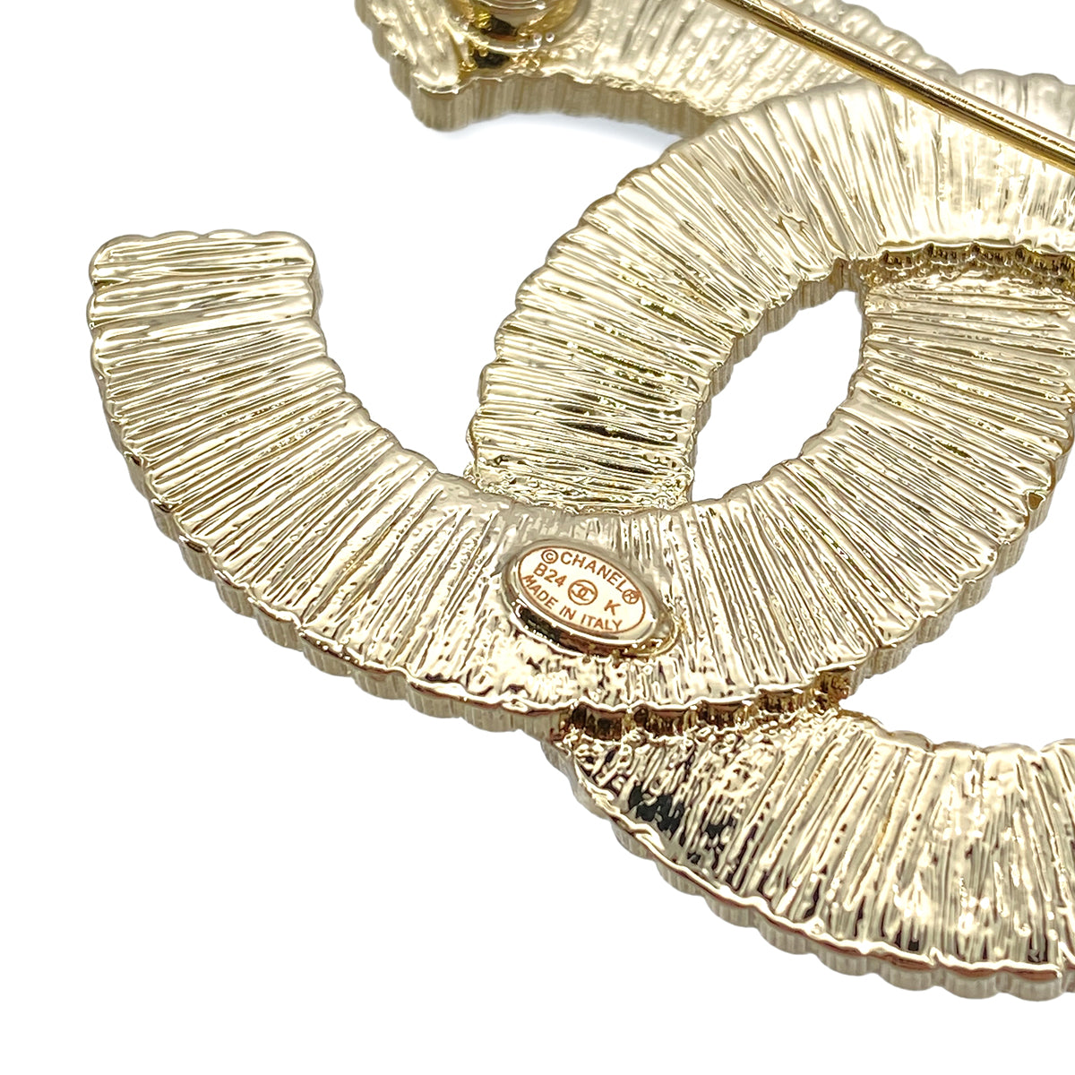 CHANEL COCOMARK BROOCH RHINESTONE ACCESSORY B24K 90270825