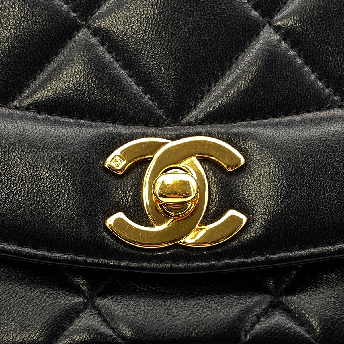 CHANEL VINTAGE DIANA SMALL CHAIN SHOULDER BAG BLACK LAMB SKIN  90270857