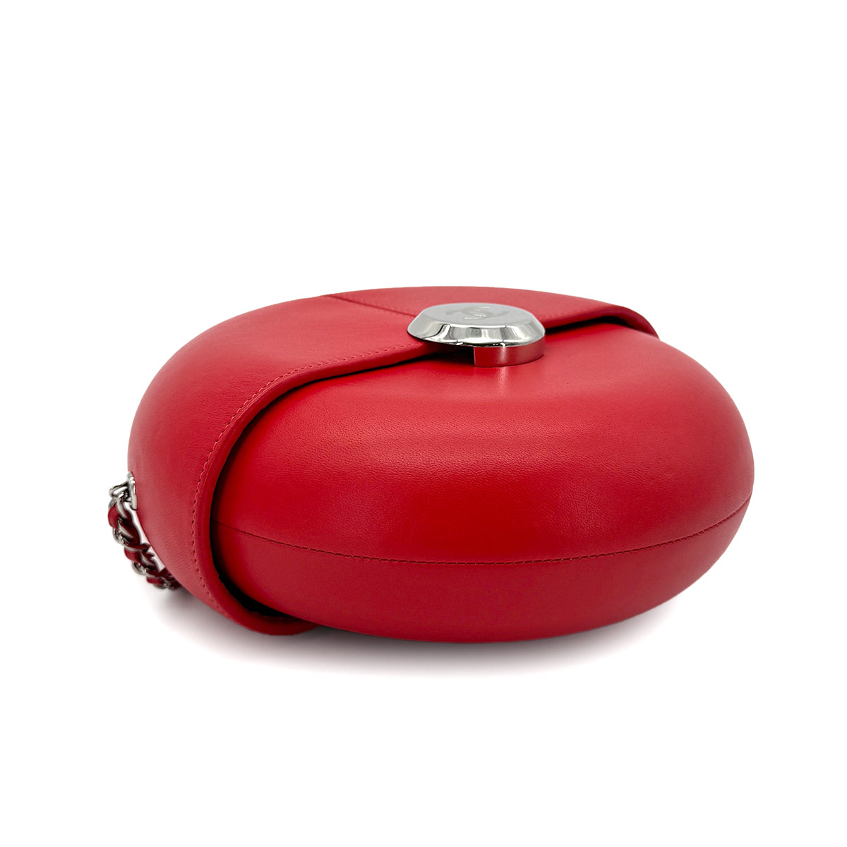 CHANEL ROUND CHAIN SHOULDER BAG RED LEATHER 90271723
