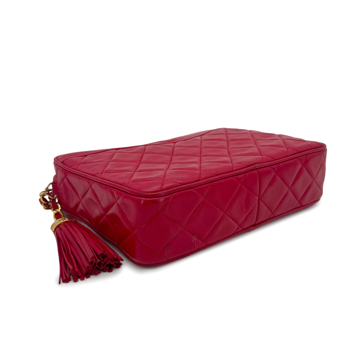 CHANEL VINTAGE MATELASSE FRINGE CHAIN SHOULDER BAG RED LAMB SKIN 90271726