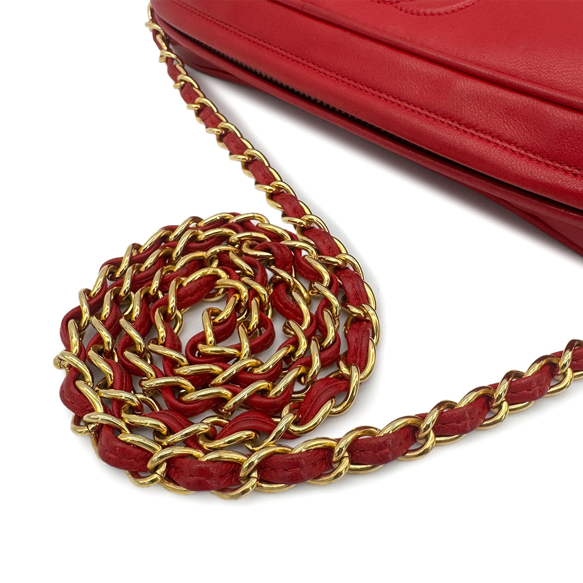 CHANEL VINTAGE MATELASSE FRINGE CHAIN SHOULDER BAG RED LAMB SKIN 90271726