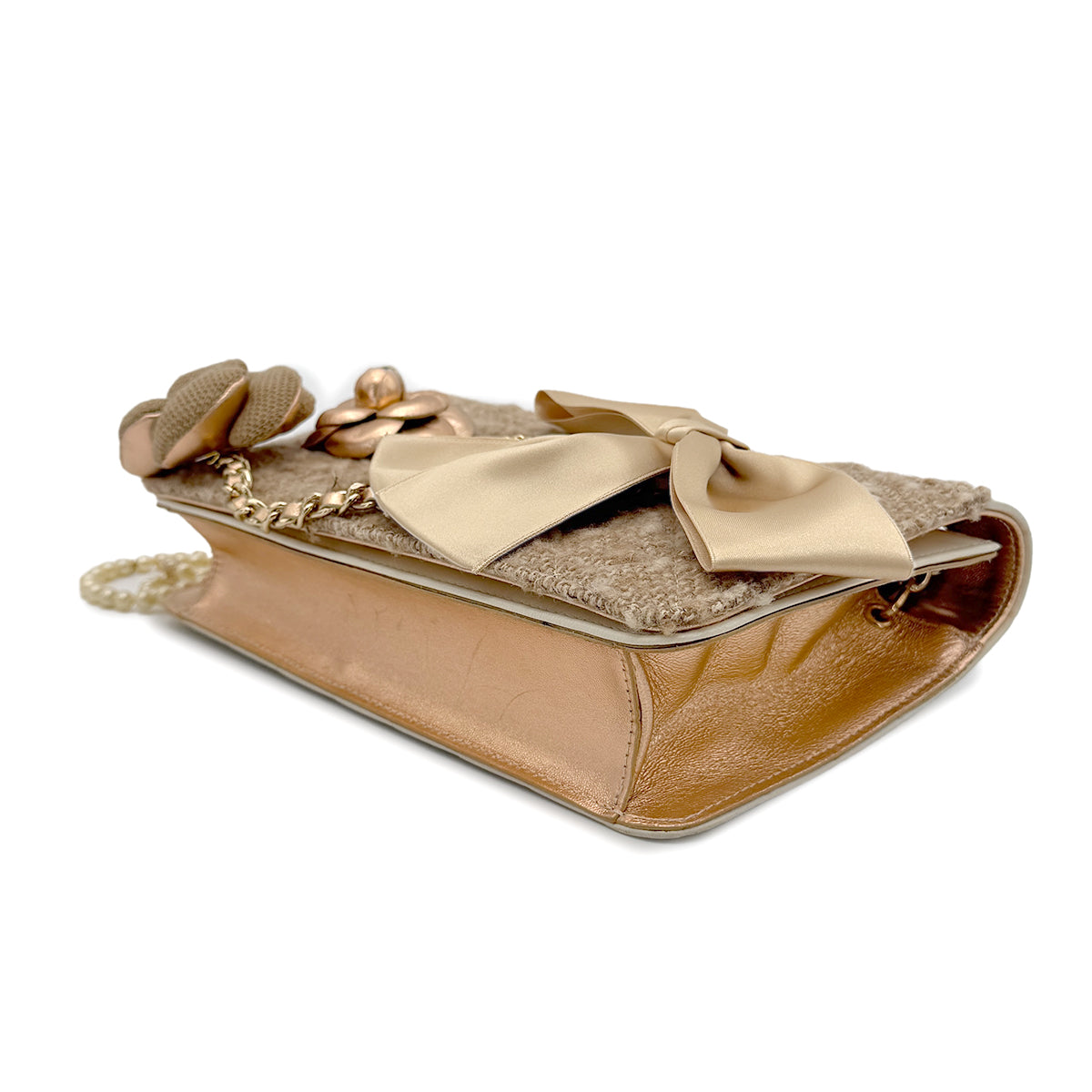 CHANEL VINTAGE CHAIN SHOULDER BAG CAMELLIA RIBBON FAUX PEARL BEIGE 90271728