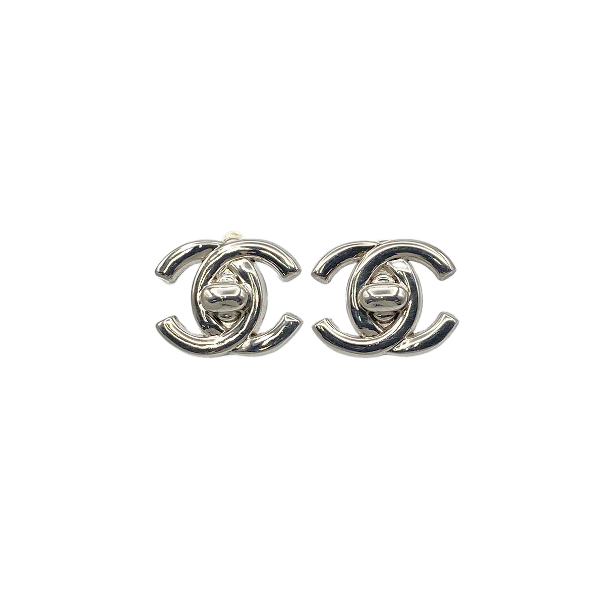 CHANEL VINTAGE EARRINGS TURN LOCK ACCESSORY 96P 90271754