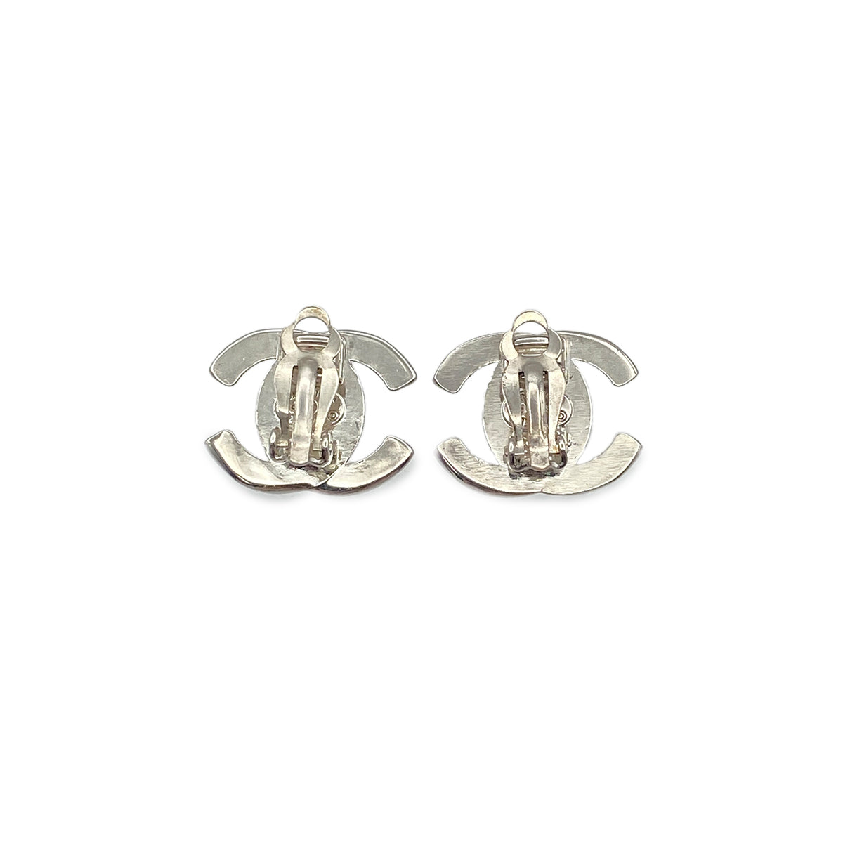 CHANEL VINTAGE EARRINGS TURN LOCK ACCESSORY 96P 90271754
