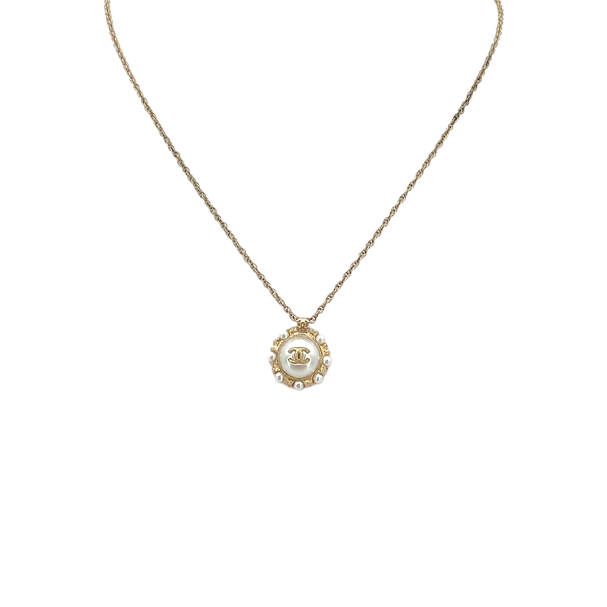 CHANEL NECKLACE COCOMARK FAUX PEARL ACCESSORY A18S 90272317