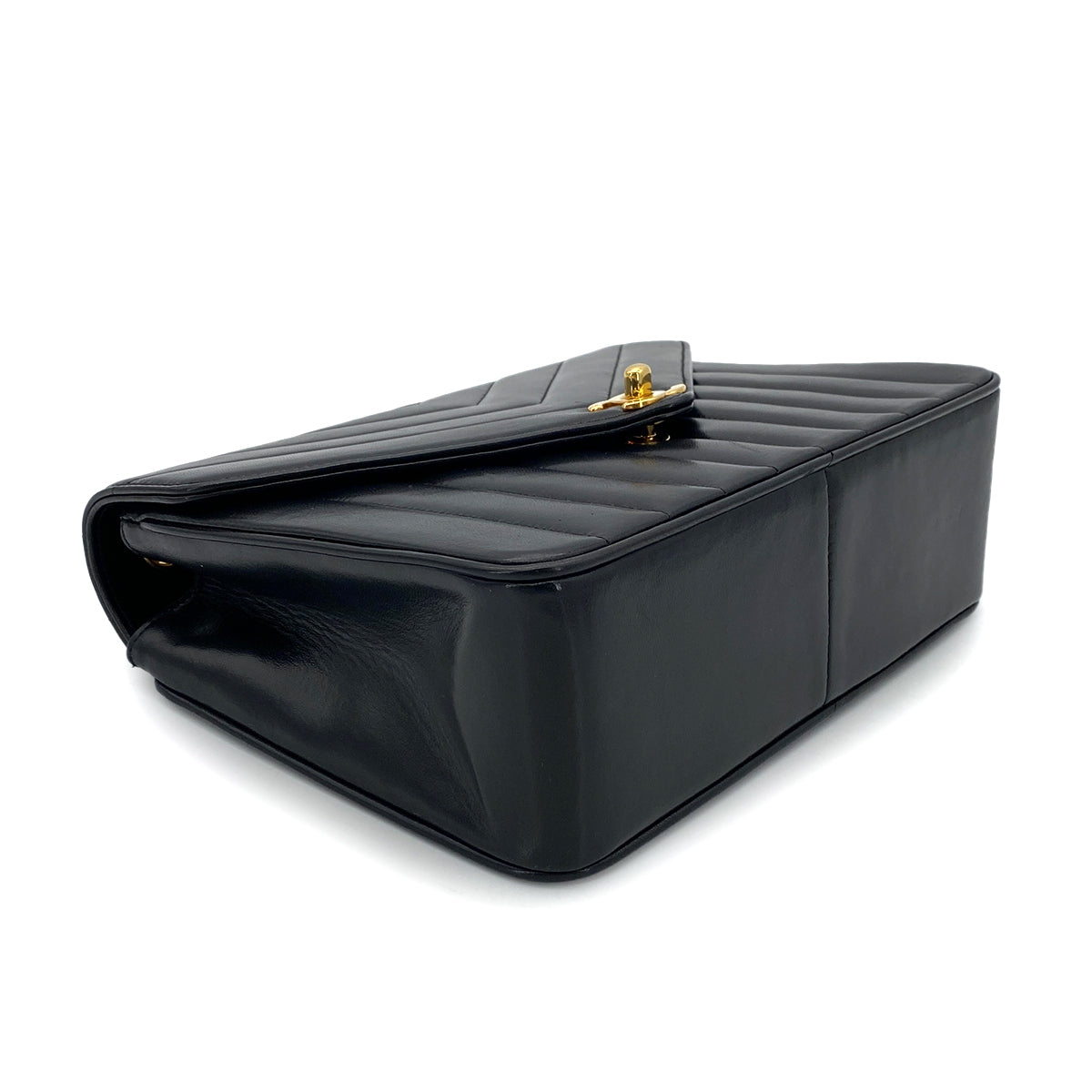 CHANEL VINTAGE CHEVRON CHAIN SHOULDER BAG BLACK LAMB SKIN 90272504