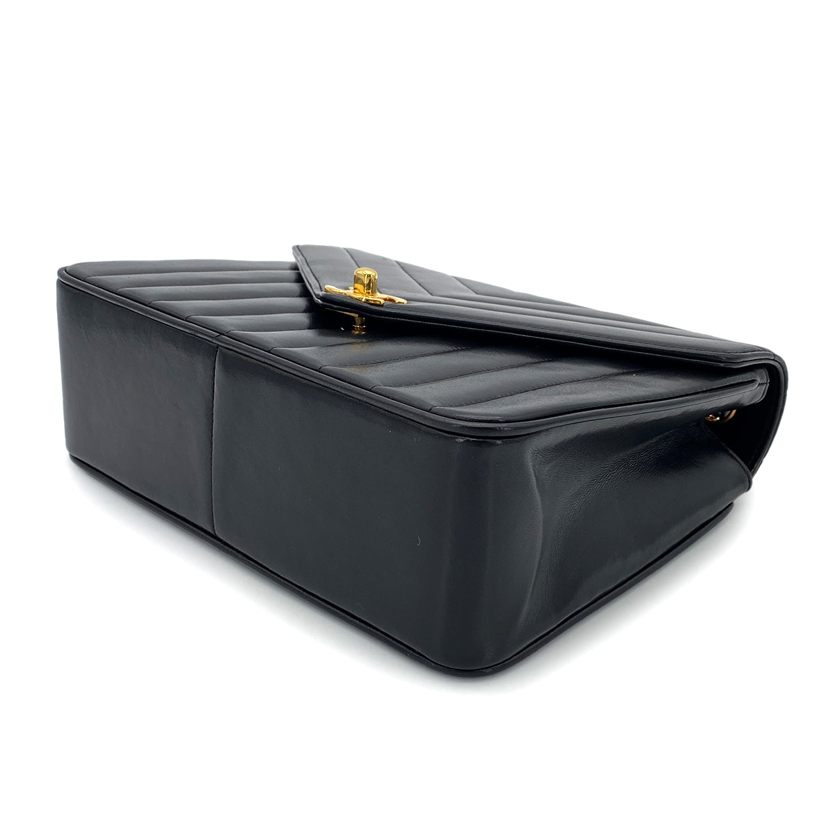 CHANEL VINTAGE CHEVRON CHAIN SHOULDER BAG BLACK LAMB SKIN 90272504