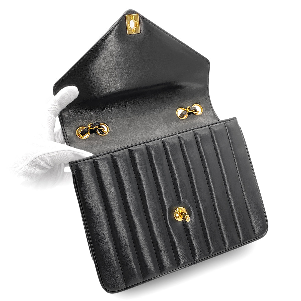 CHANEL VINTAGE CHEVRON CHAIN SHOULDER BAG BLACK LAMB SKIN 90272504