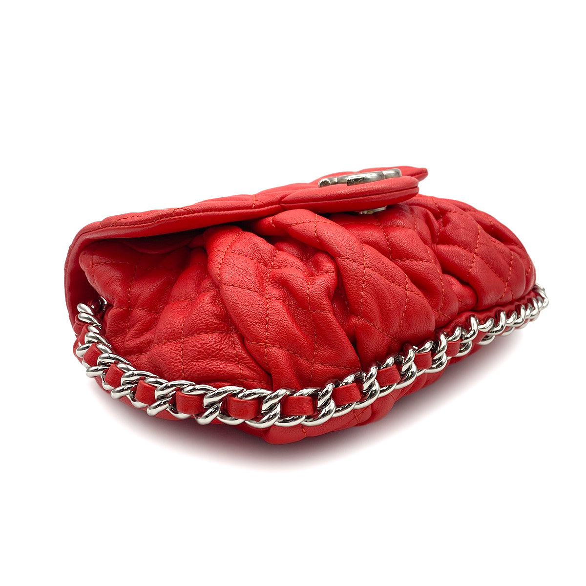 CHANEL MATELASSE CHAIN AROUND SHOULDER BAG RED CAVIAR SKIN 90272512