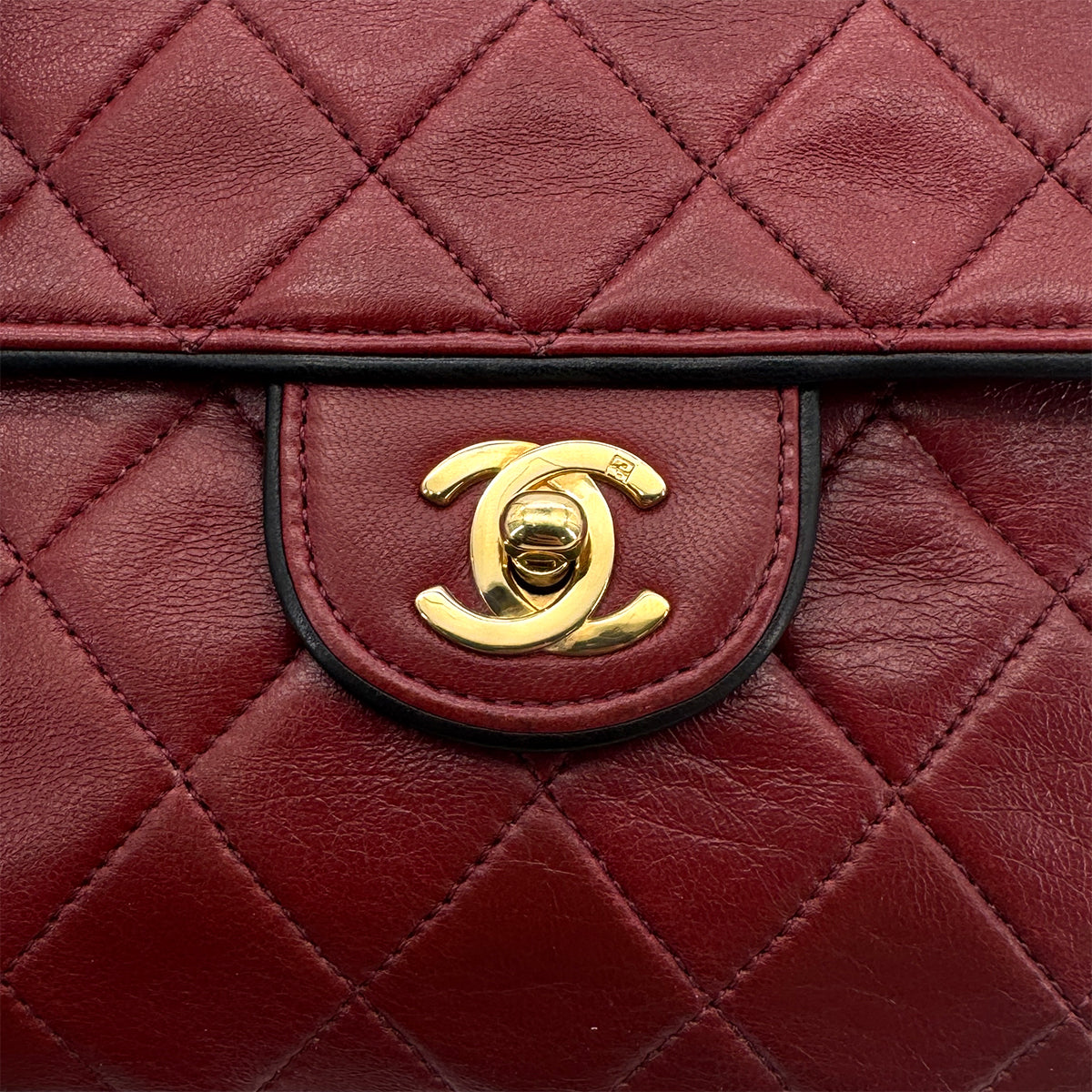 CHANEL VINTAGE MINI SQUARE 17 CHAIN SHOULDER BAG RED LAMB SKIN 90272550