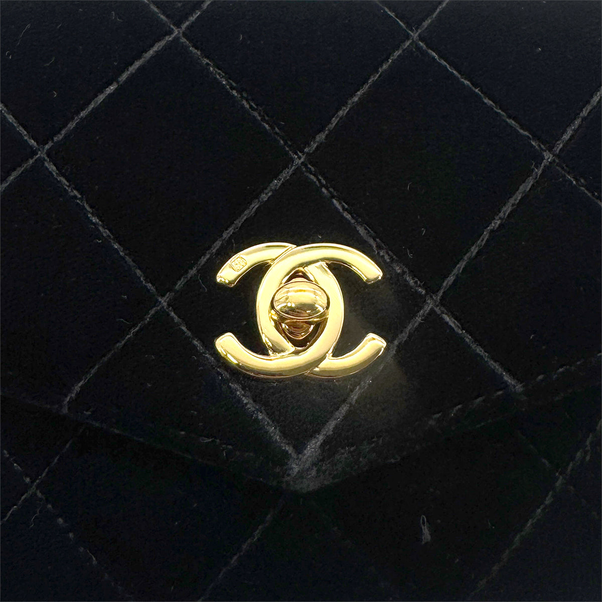 CHANEL VINTAGE COCOMARK VELOUR BELT BAG BLACK 90272955