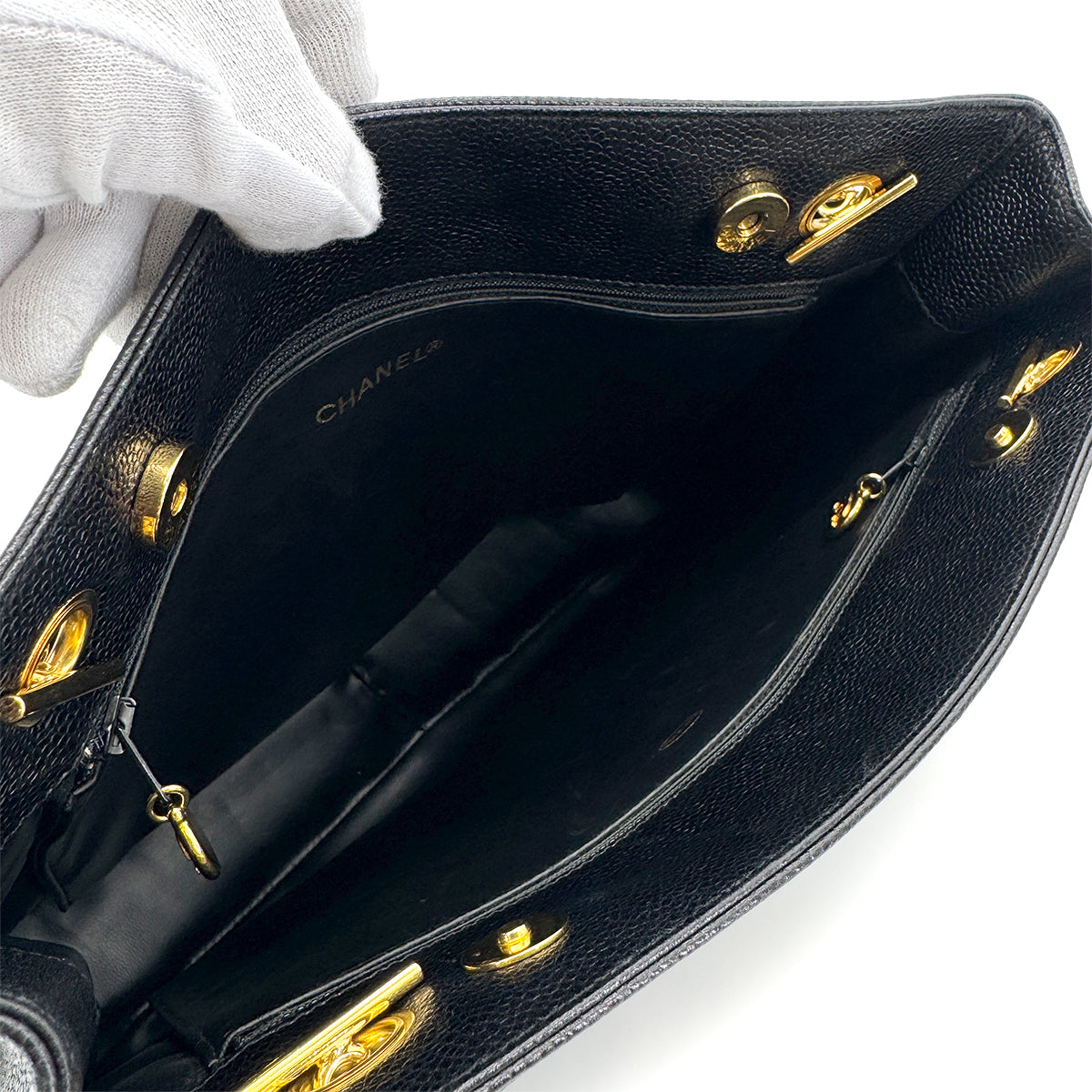 CHANEL VINTAGE CHAIN TOTE BAG BLACK CAVIAR SKIN 90272964