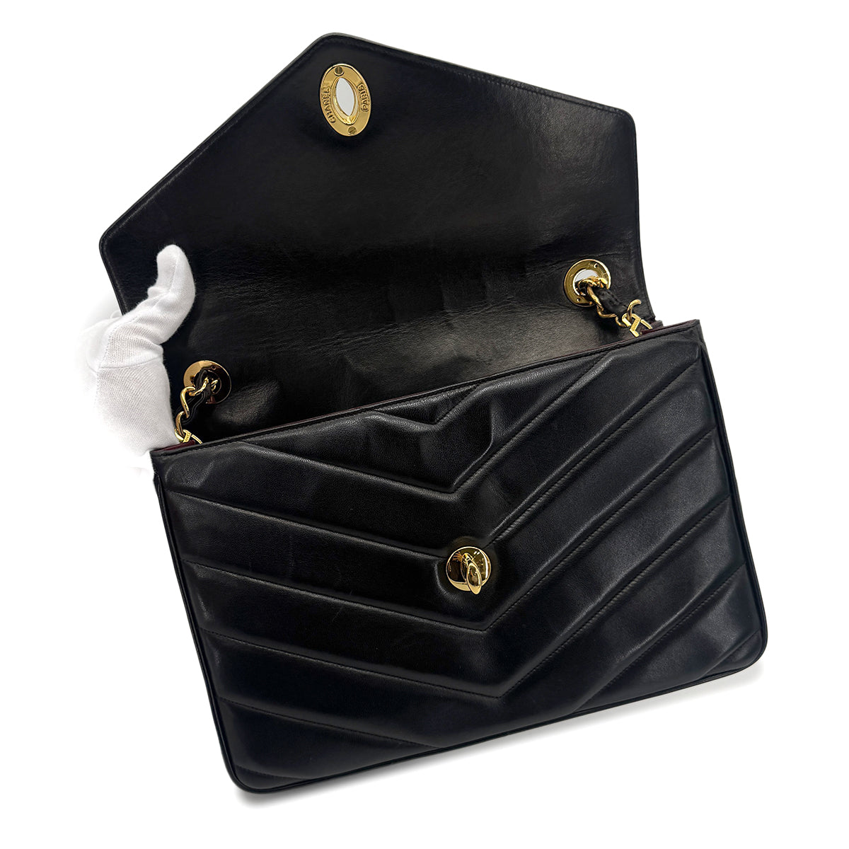 CHANEL VINTAGE CHEVRON V STITCH CHAIN SHOULDER BAG BLACK LAMB SKIN 90272981