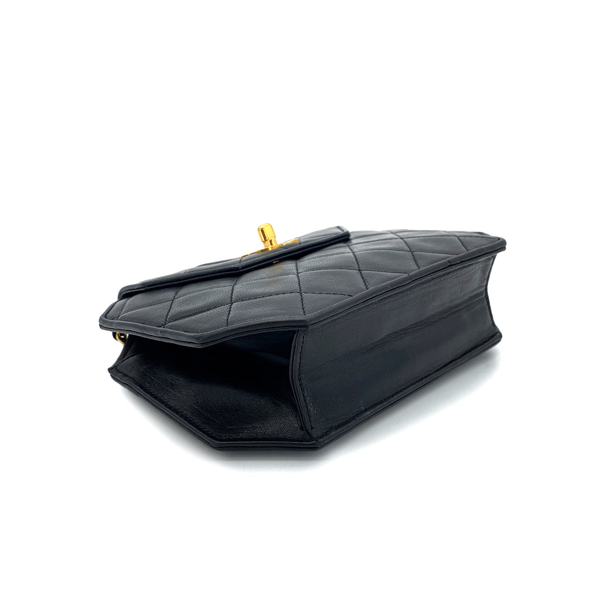 CHANEL VINTAGE MATELASSE CHAIN SHOULDER BAG BLACK LAMB SKIN 90273060