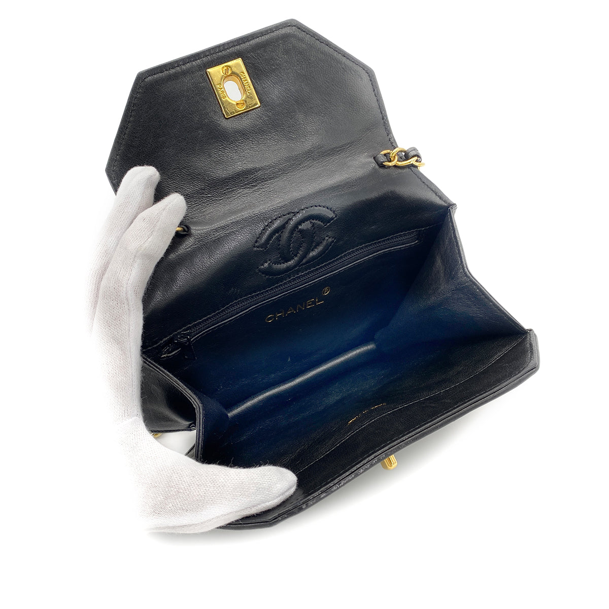 CHANEL VINTAGE MATELASSE CHAIN SHOULDER BAG BLACK LAMB SKIN 90273060