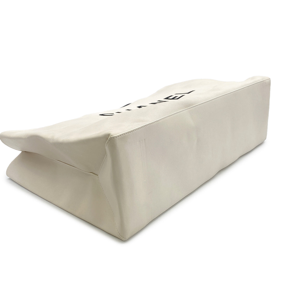 CHANEL VINTAGE ESSENTIAL TOTE BAG WHITE CALF LEATHER 90273064