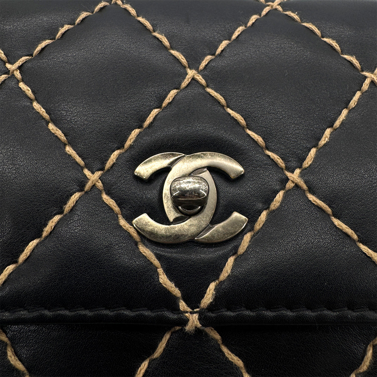CHANEL VINTAGE WILD STITCH CHAIN SHOULDER BAG BLACK LEATHER 90273066