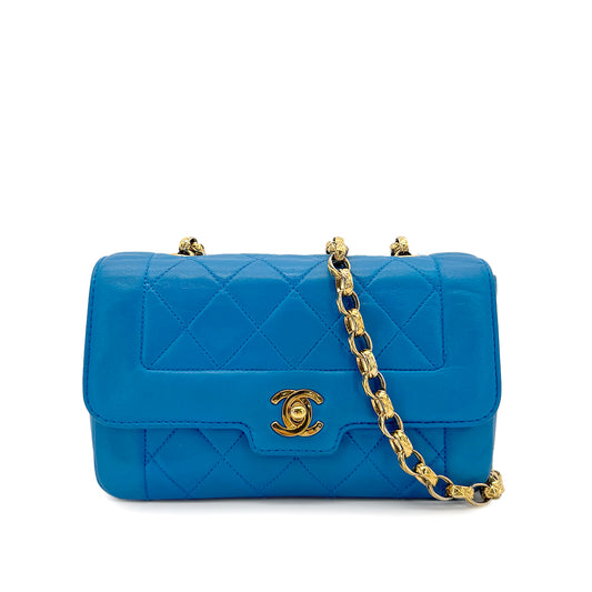 CHANEL VINTAGE MATELASSE BIJOU CHAIN SHOULDER BAG BLUE LAMB SKIN 90273068