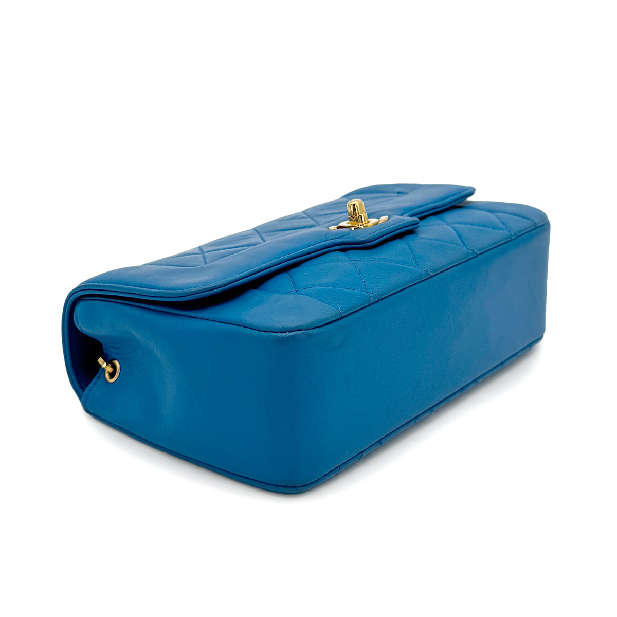 CHANEL VINTAGE MATELASSE BIJOU CHAIN SHOULDER BAG BLUE LAMB SKIN 90273068