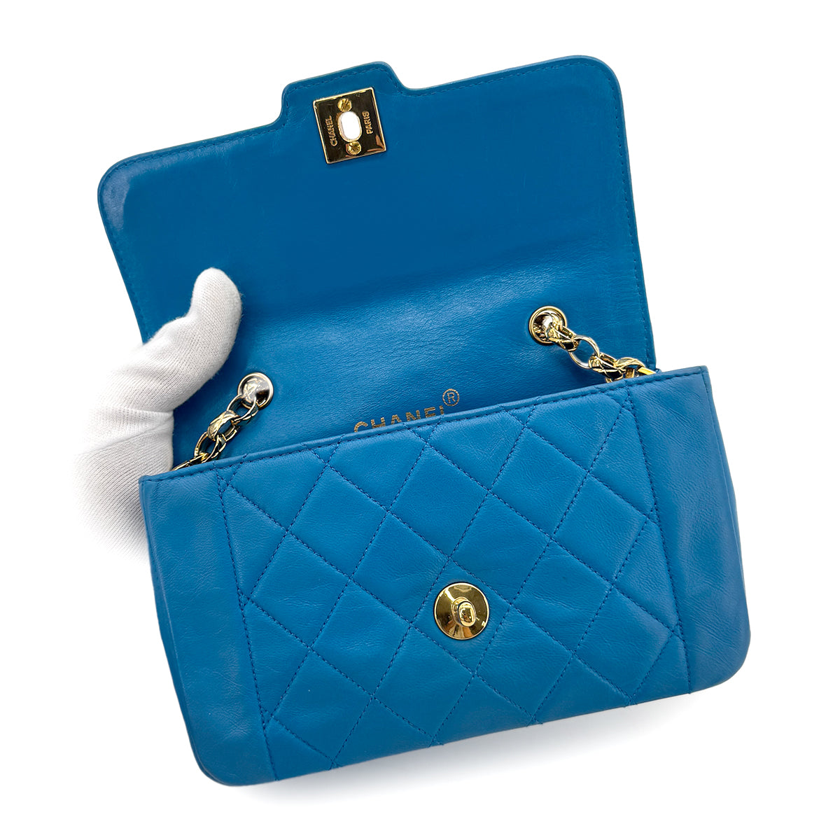 CHANEL VINTAGE MATELASSE BIJOU CHAIN SHOULDER BAG BLUE LAMB SKIN 90273068