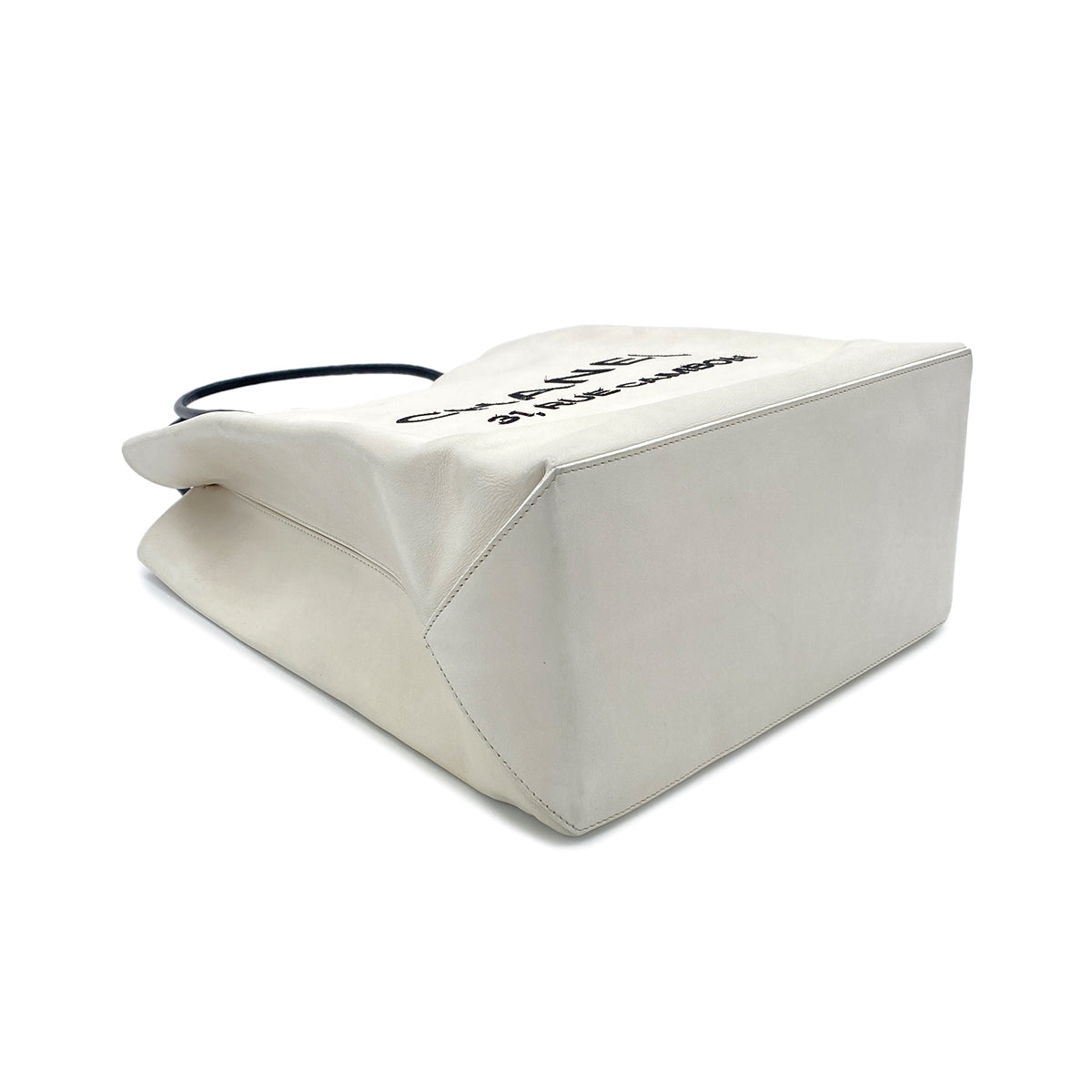 CHANEL VINTAGE ESSENTIAL TOTE BAG WHITE CALF LEATHER 90273073