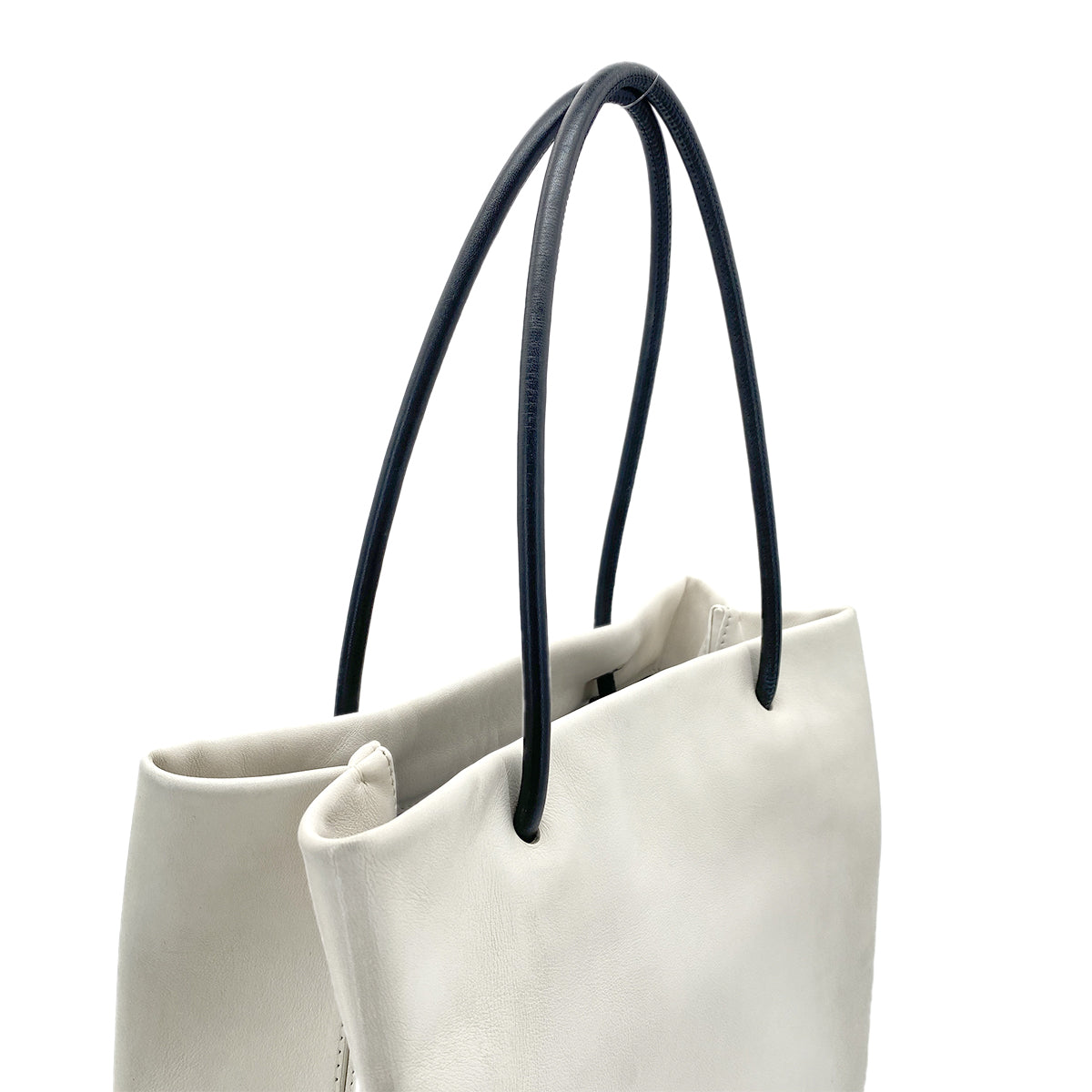 CHANEL VINTAGE ESSENTIAL TOTE BAG WHITE CALF LEATHER 90273073