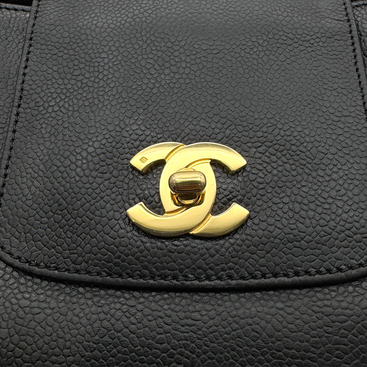 CHANEL VINTAGE CHAIN TOTE BAG BLACK CAVIAR SKIN 90273382