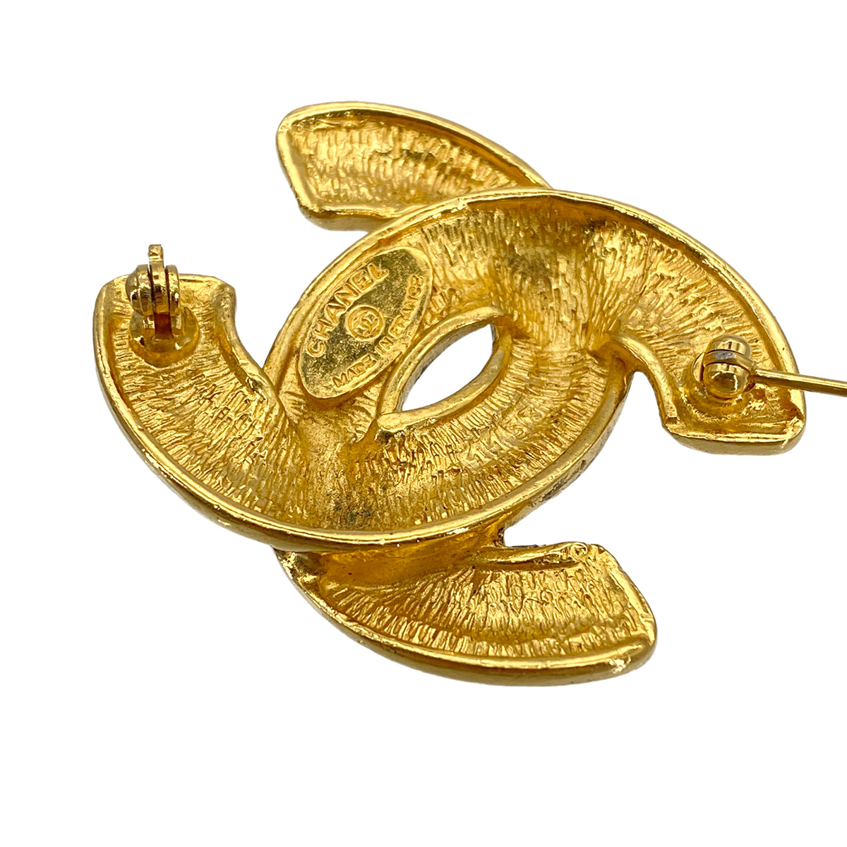 CHANEL VINTAGE MATELASSE COCOMARK BROOCH GOLD ACCESSORY 90273416