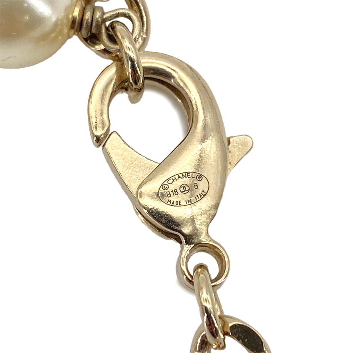 CHANEL NECKLACE ICON COCOMARK FAUX PEARL ACCESSORY B18B 90273902