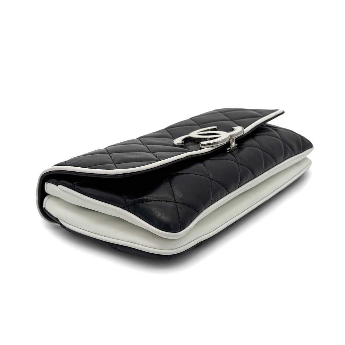 CHANEL VINTAGE BIG COCO CHAIN SHOULDER BAG BLACK WHITE LAMB SKIN 90274419