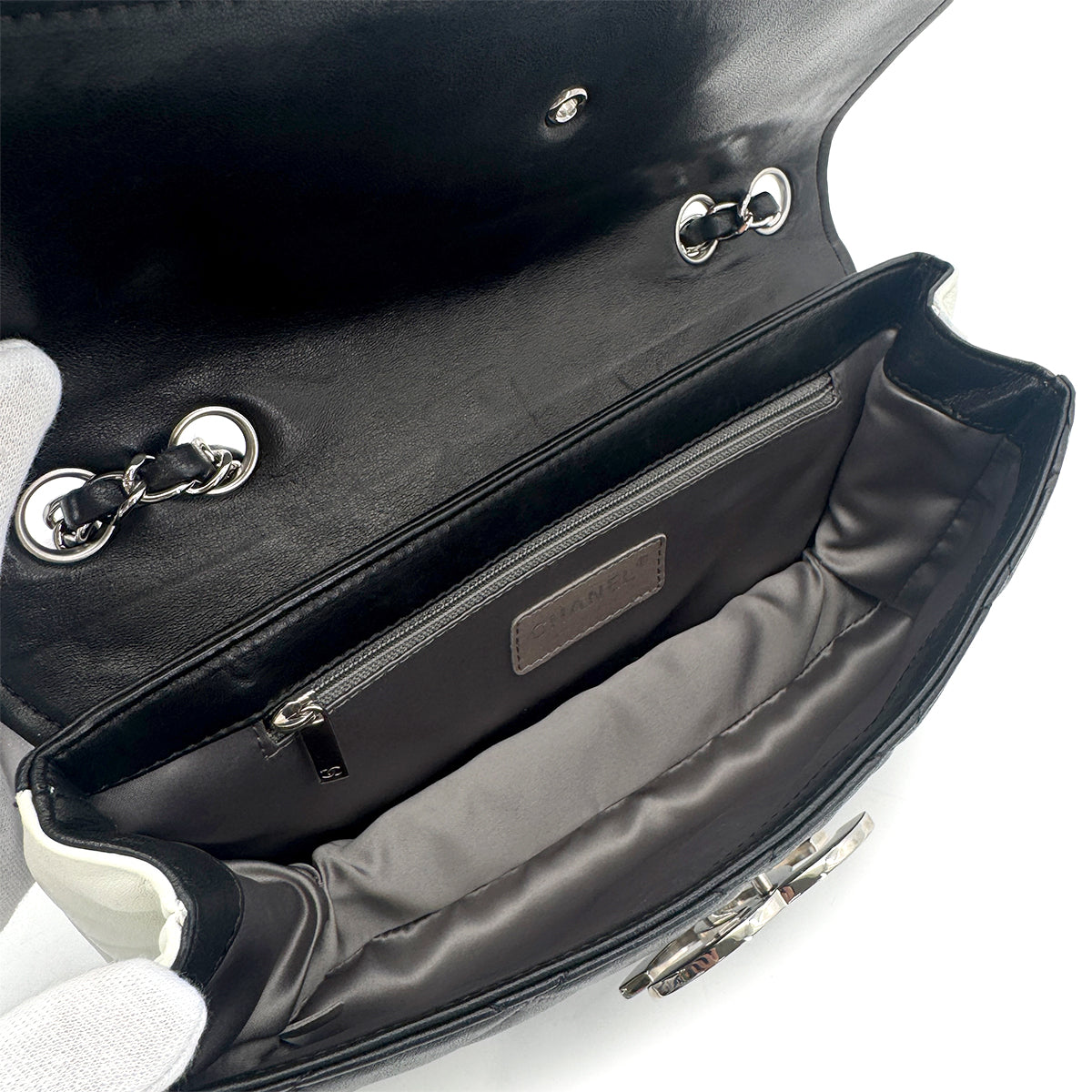 CHANEL VINTAGE BIG COCO CHAIN SHOULDER BAG BLACK WHITE LAMB SKIN 90274419