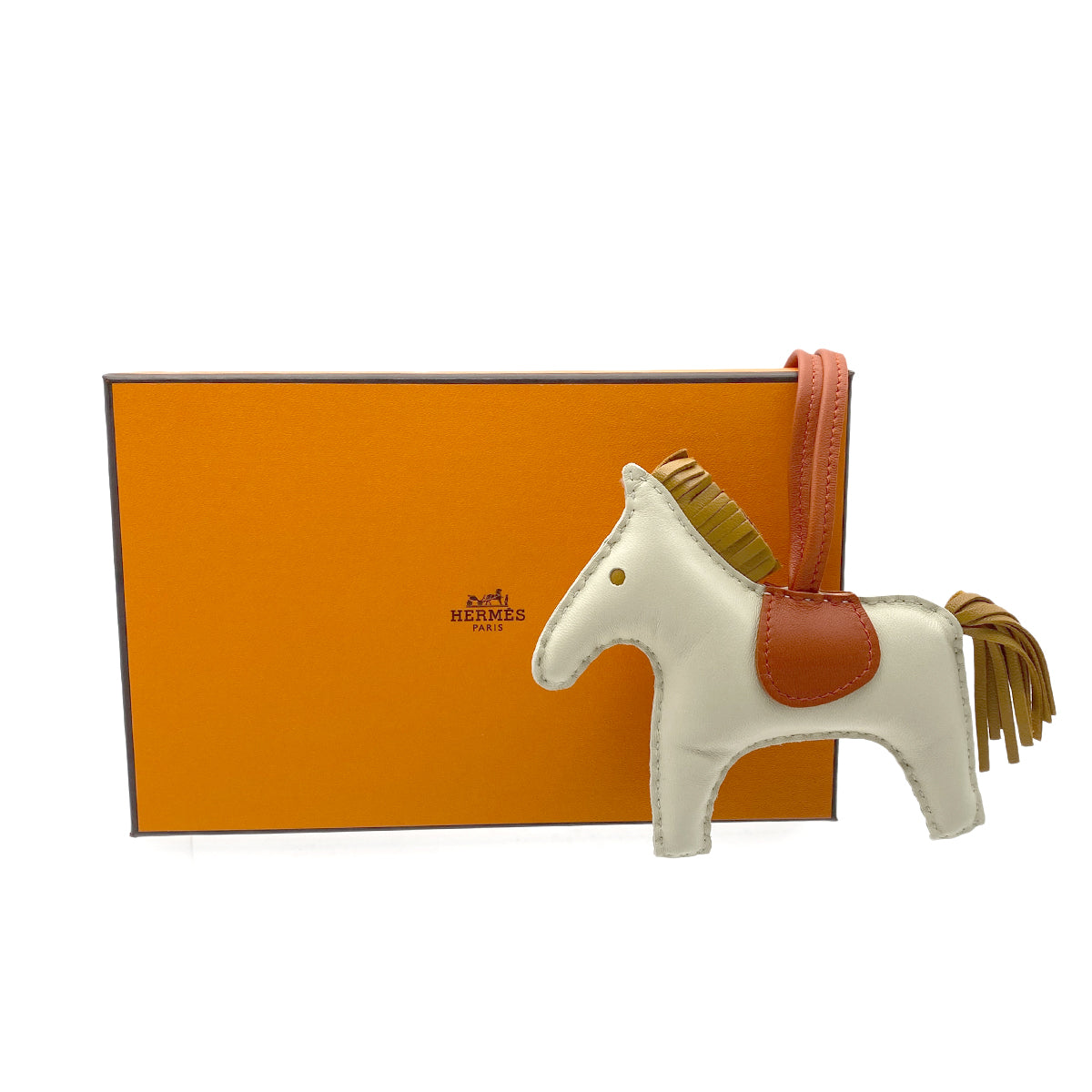 HERMES BAG CHARM RODEO MM CRAIE SESAME CORNALINE AGNEAU MILO Y 90274868