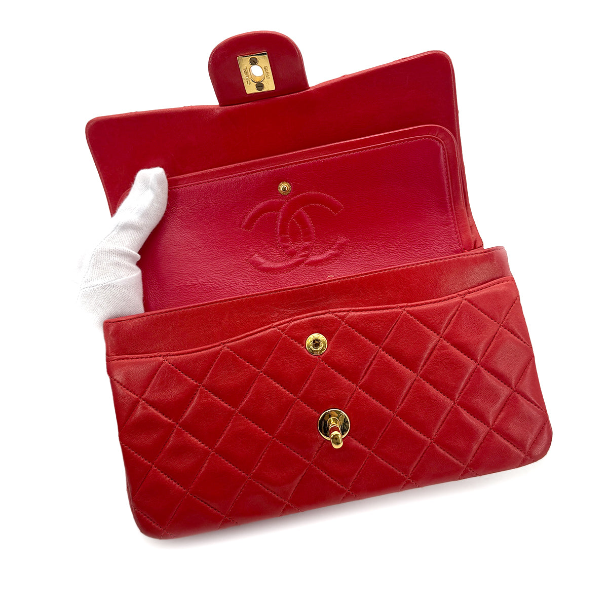 CHANEL VINTAGE MATELASSE SMALL CHAIN SHOULDER BAG RED LAMB SKIN 90275133