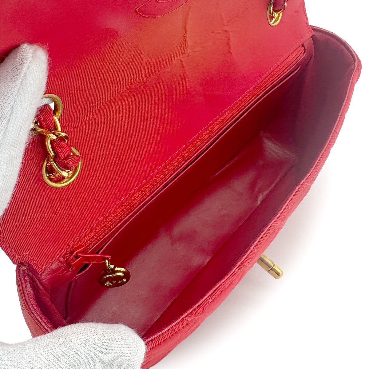 CHANEL VINTAGE MATELASSE CHAIN SHOULDER BAG RED COTTON 90275604