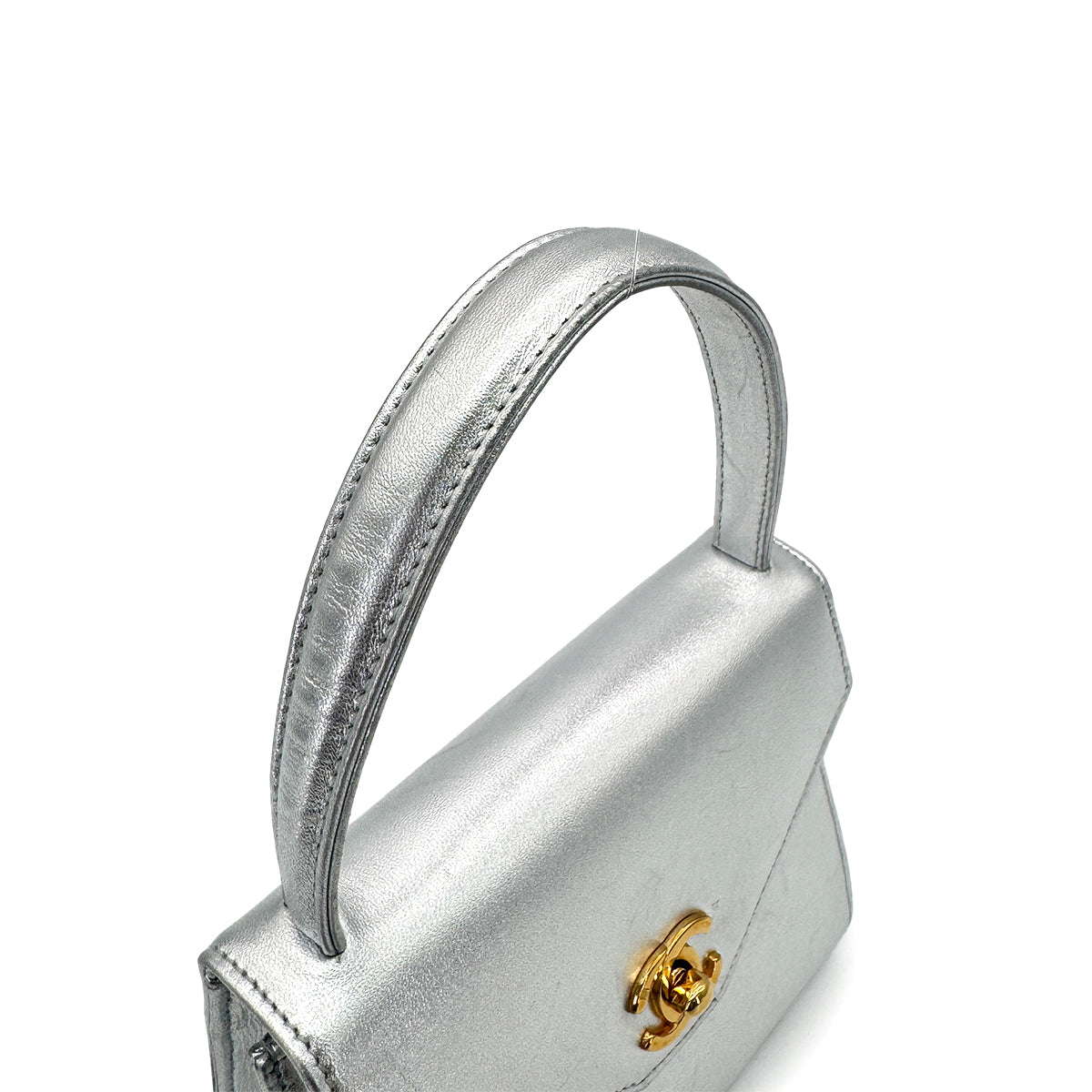 CHANEL VINTAGE HAND BAG SILVER LAMB SKIN 90275605